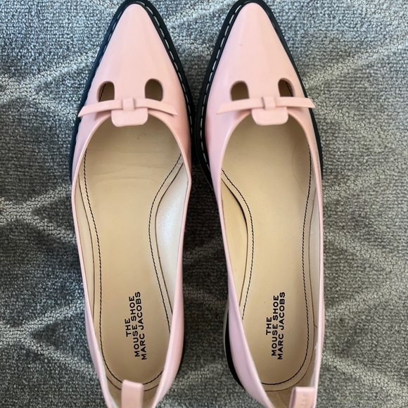 Marc Jacobs Size 7 Light Pink Leather with White Outer Sole - Picture 3 of 8